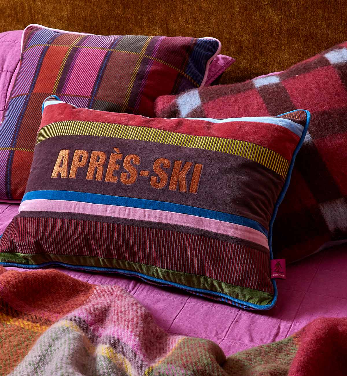 Hot Toddy Cushion - Image 5