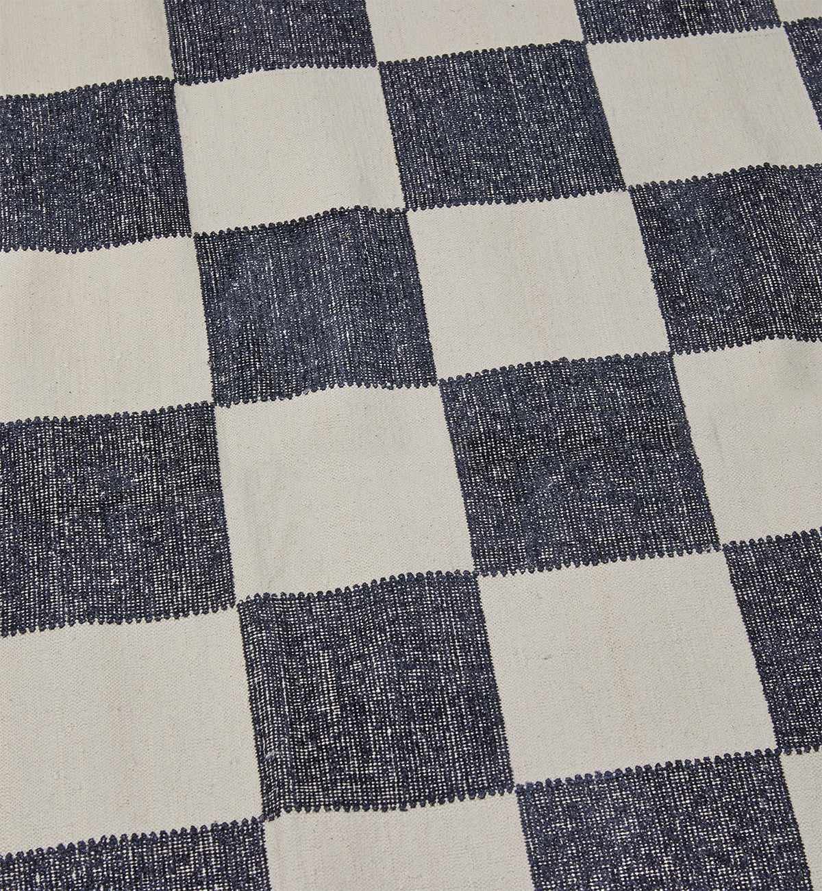 Checkerboard Dhurrie In Pepper - Image 9