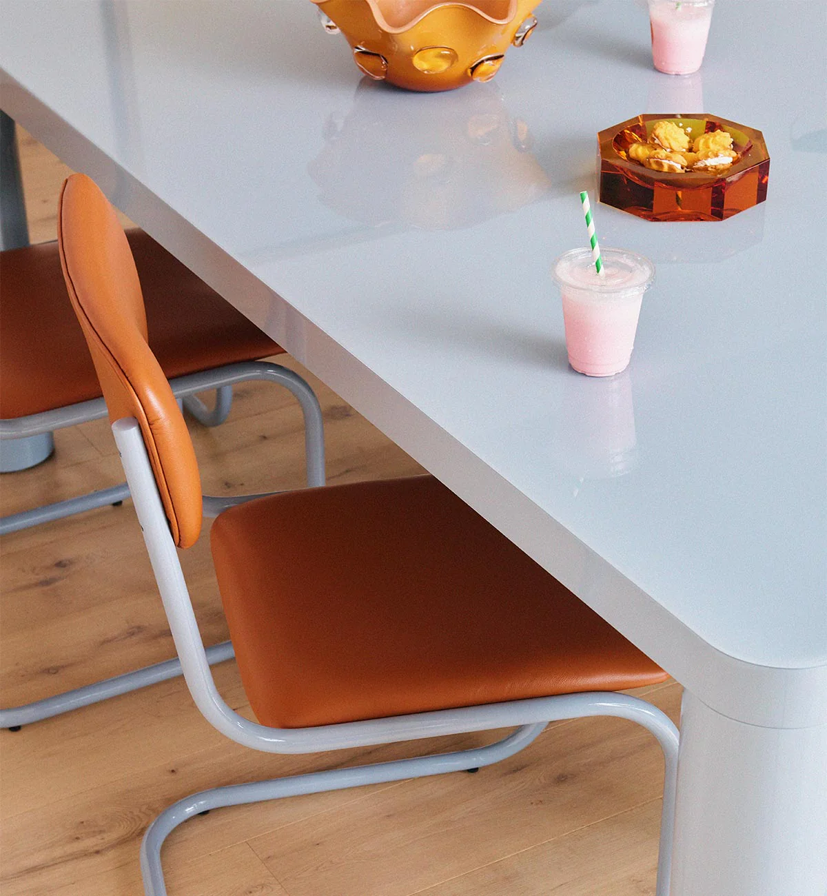 Cult Glossy Dining Table in Powder Blue - Image 4