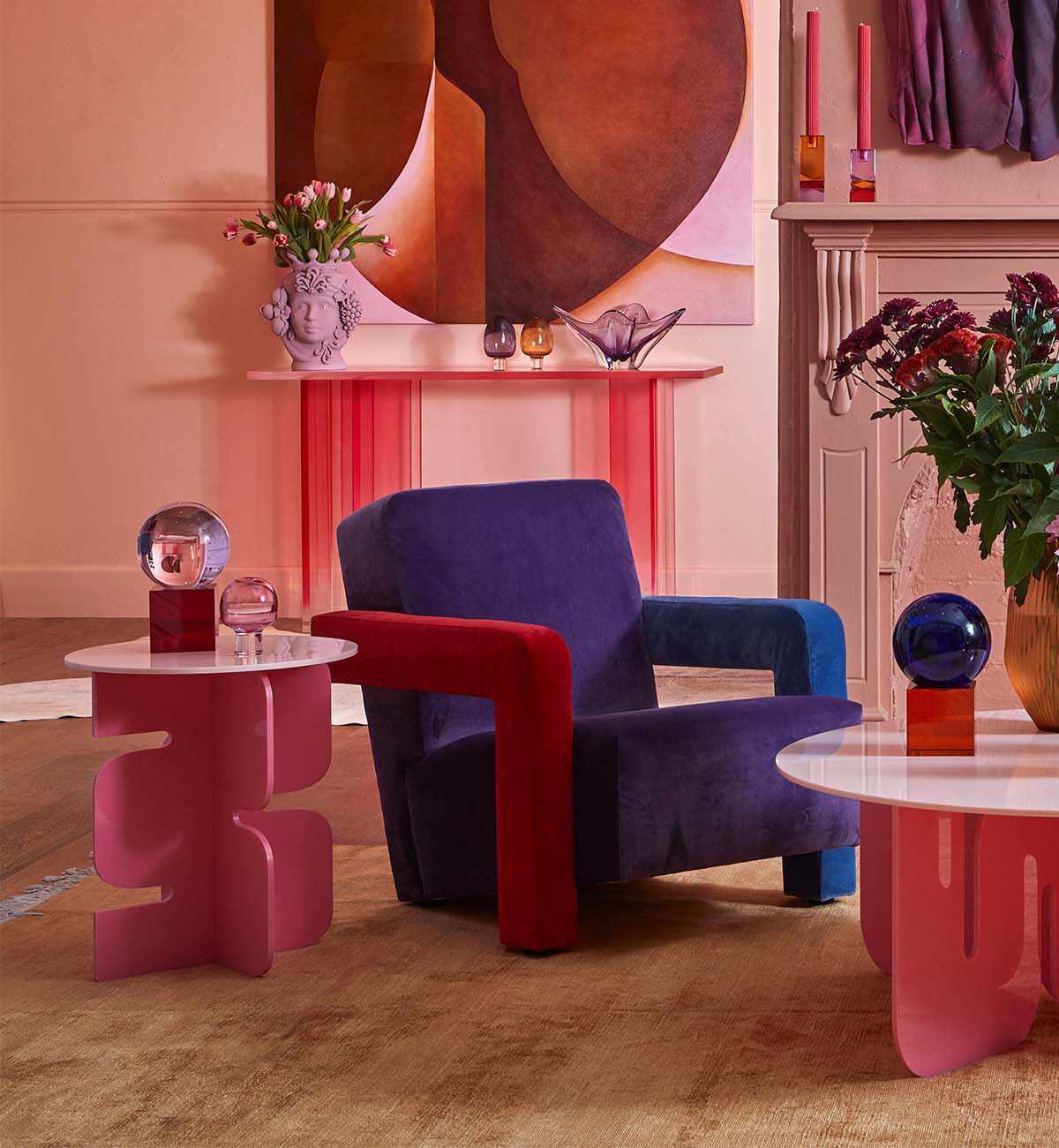 Good Vibes Side Table In Pink - Image 4