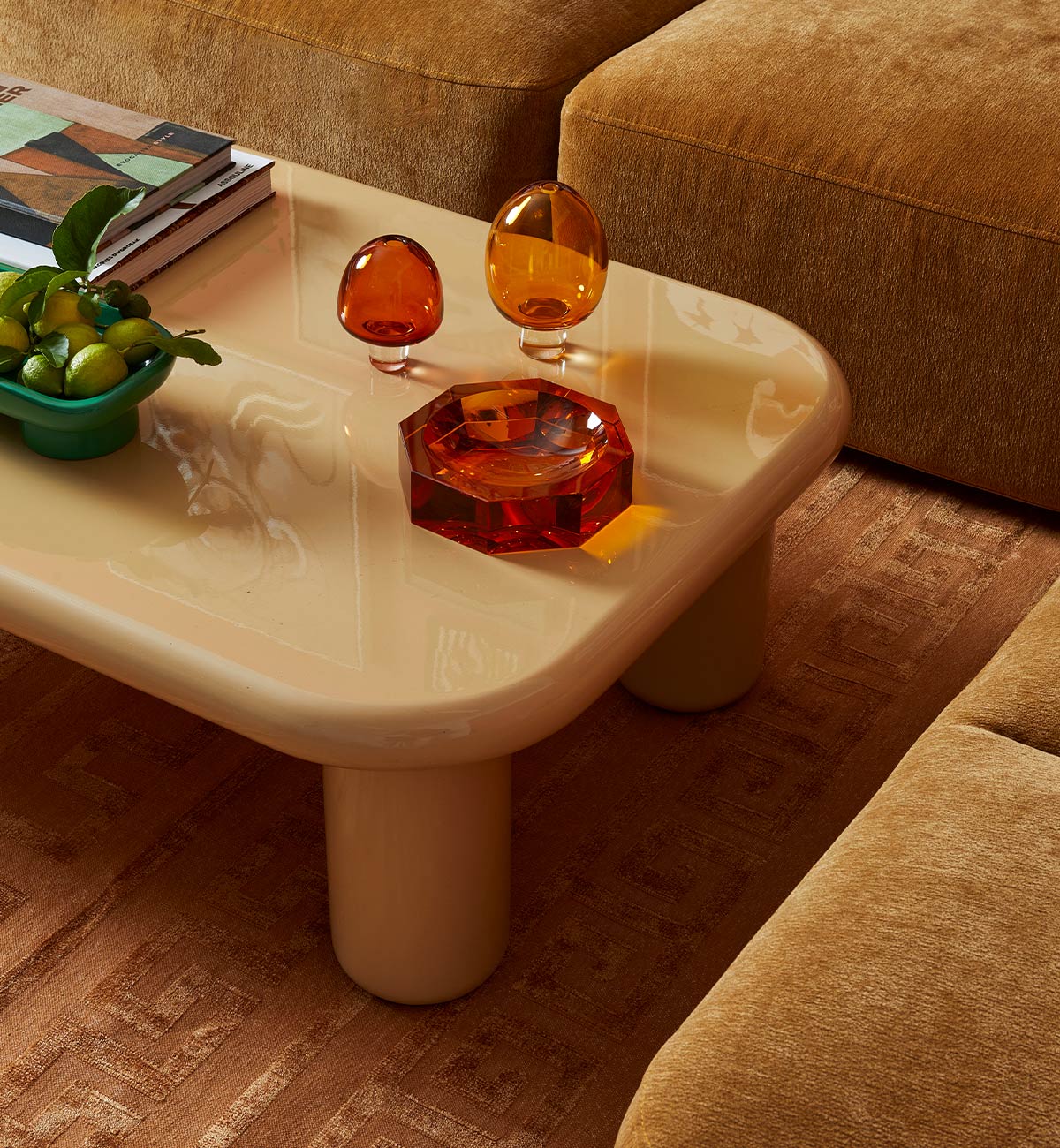 Tiggi Glossy Coffee Table in Croissant - Image 5