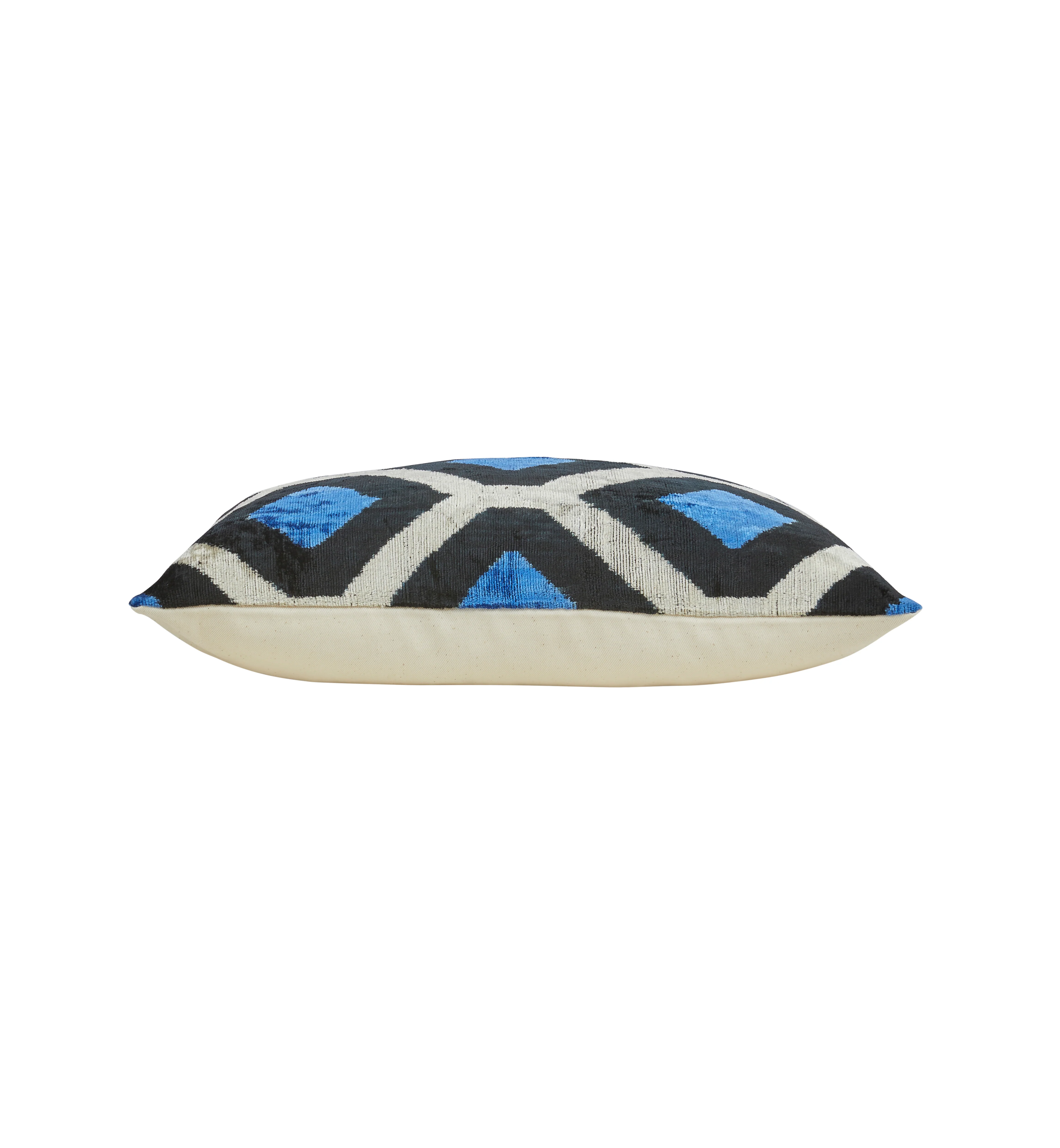 Zulta Cushion in Blue Diamond - Image 2
