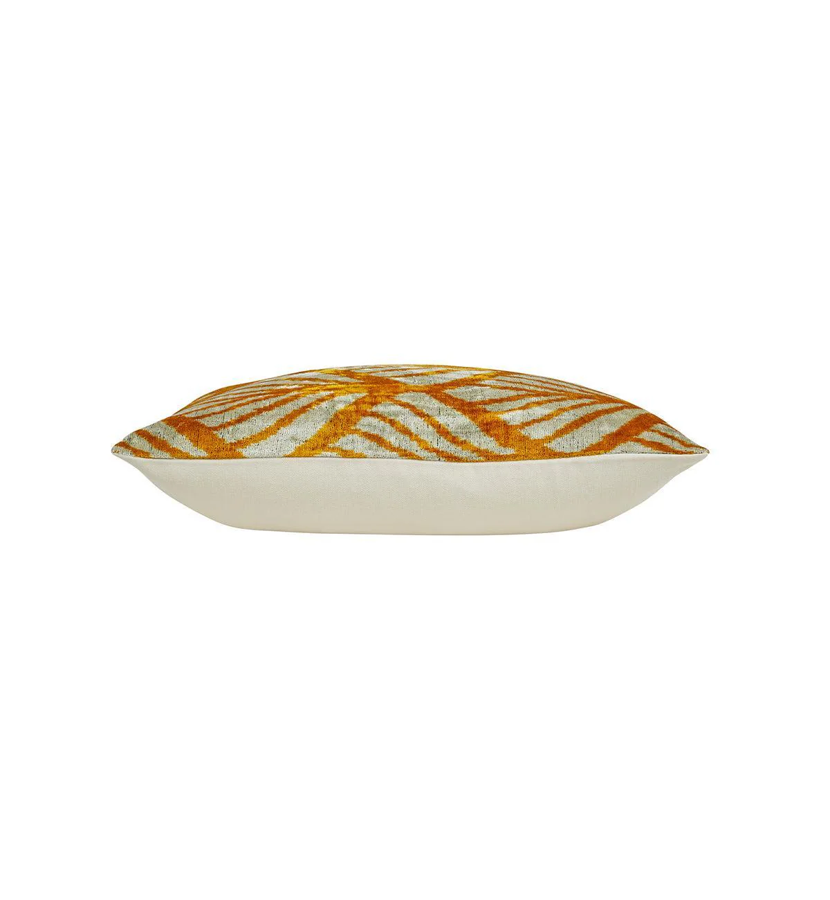 Zulta Cushion in Golden Leaf - Image 2