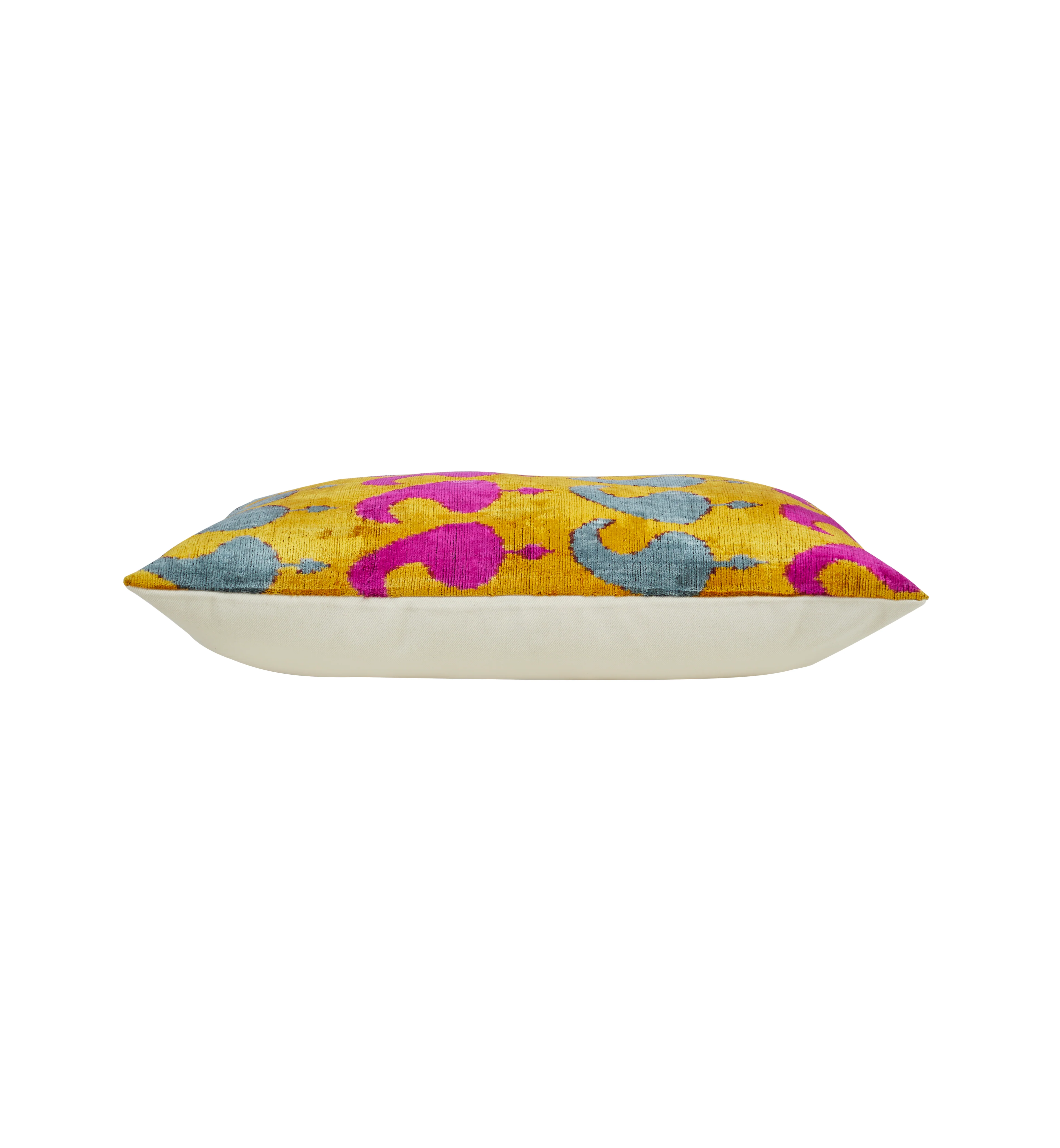 Zulta Cushion in Paisley - Image 2